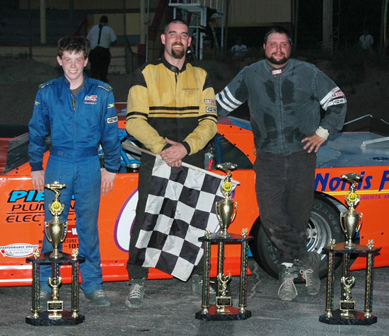 550-RPM_6910.jpg (85118 bytes)